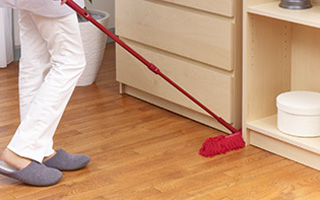 家具と家具のすきまに